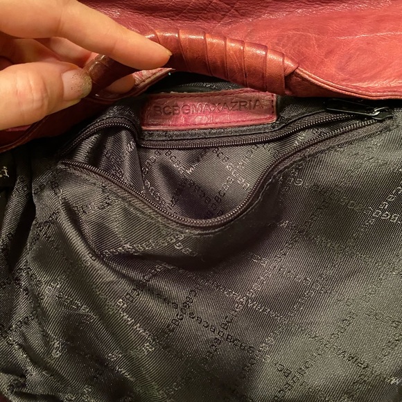 BCBGmaxazria 100% Leather Clutch with chain strap - Picture 9 of 16